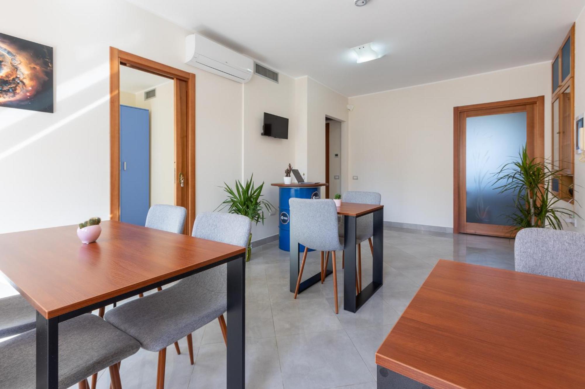 Galaxy Room Sardinia カリアリ エクステリア 写真